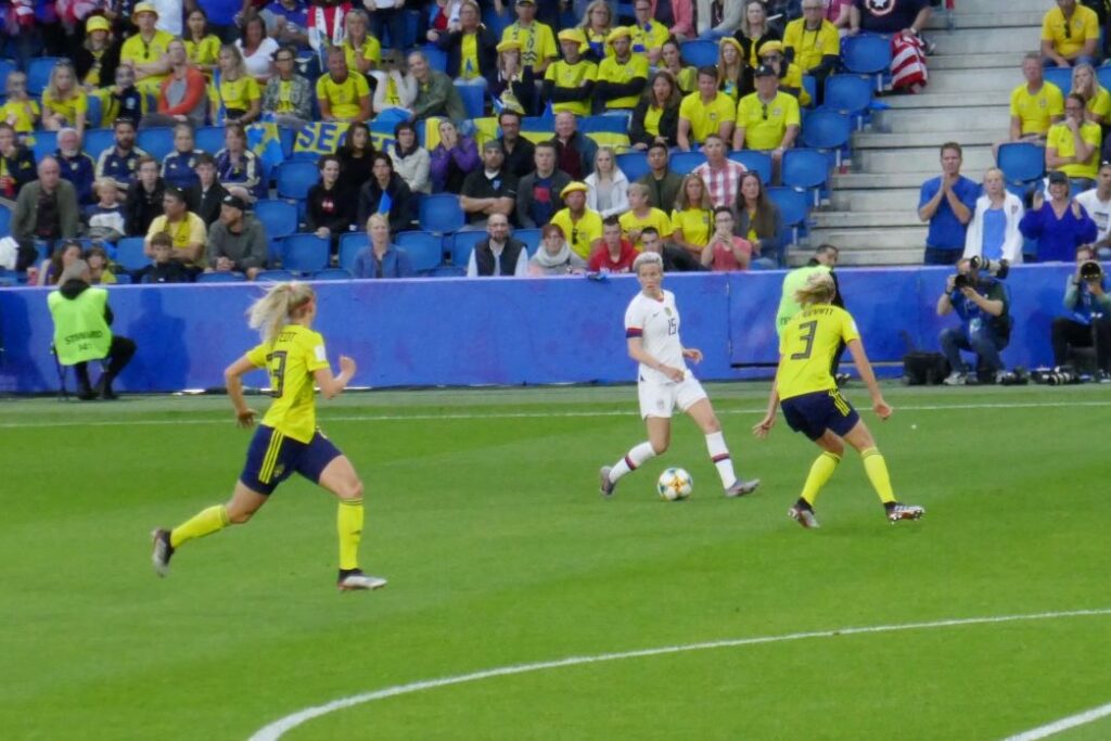 Rapinoe doing her thing, USWNT v Sweden, Le Havre, June 20, 2019