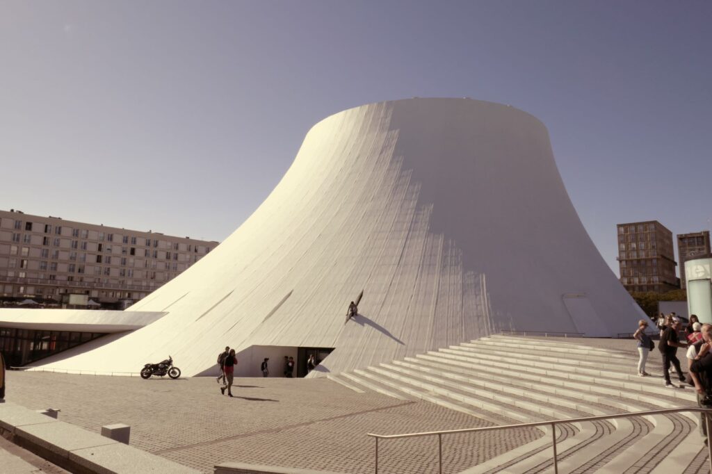 The Bibliotheque Oscar Niemeyer, Le Havre, June 21, 2019